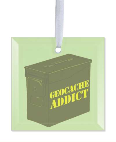 geocache addict green treasure box stickers, magnet