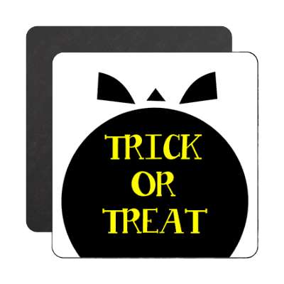 trick or treat skull magnet